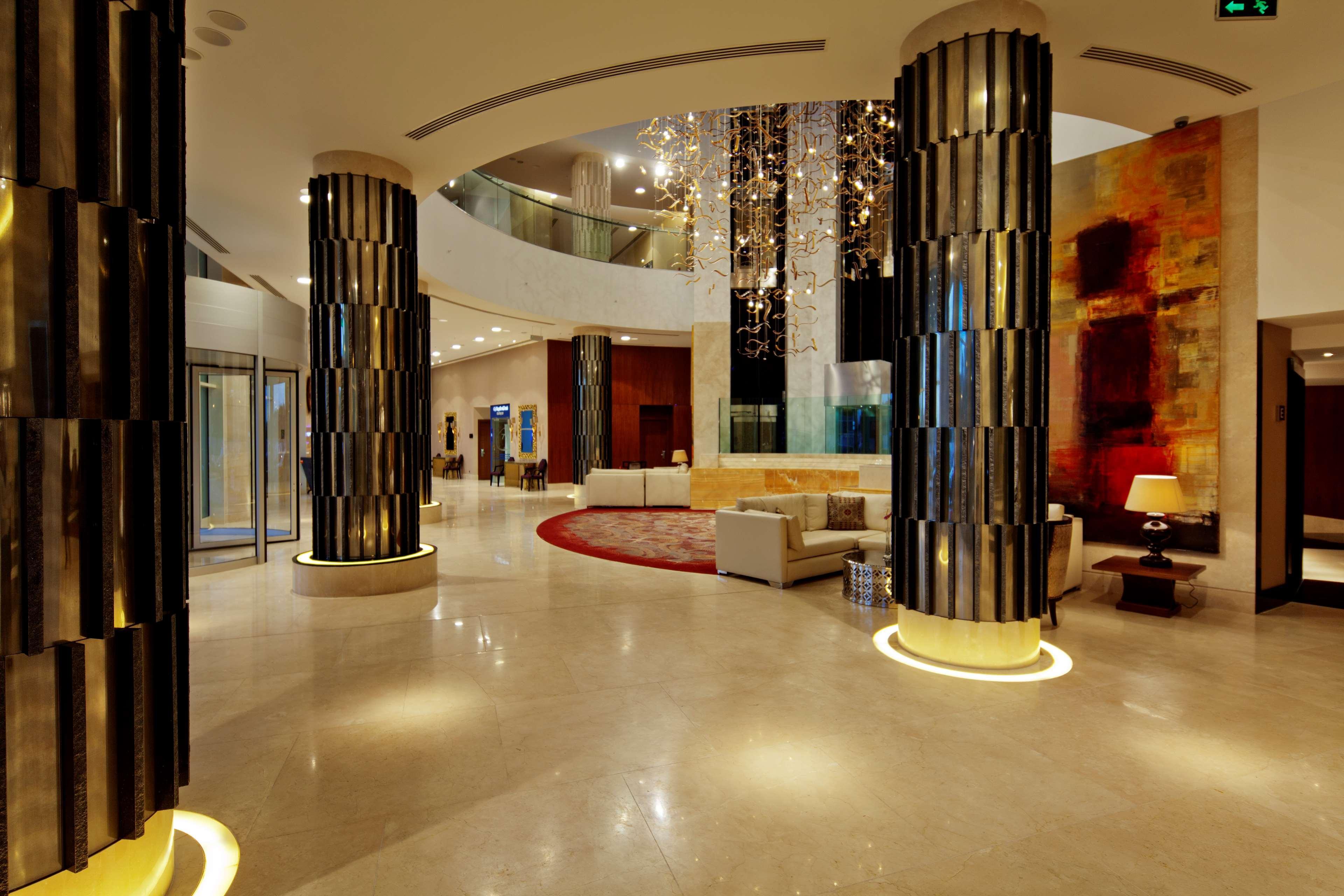 Hilton Baku Hotel Exterior foto
